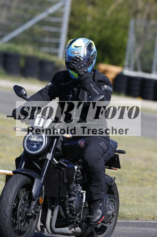 /05 07.04.2026 Cornu Master School ADR/Gruppe gruen/1